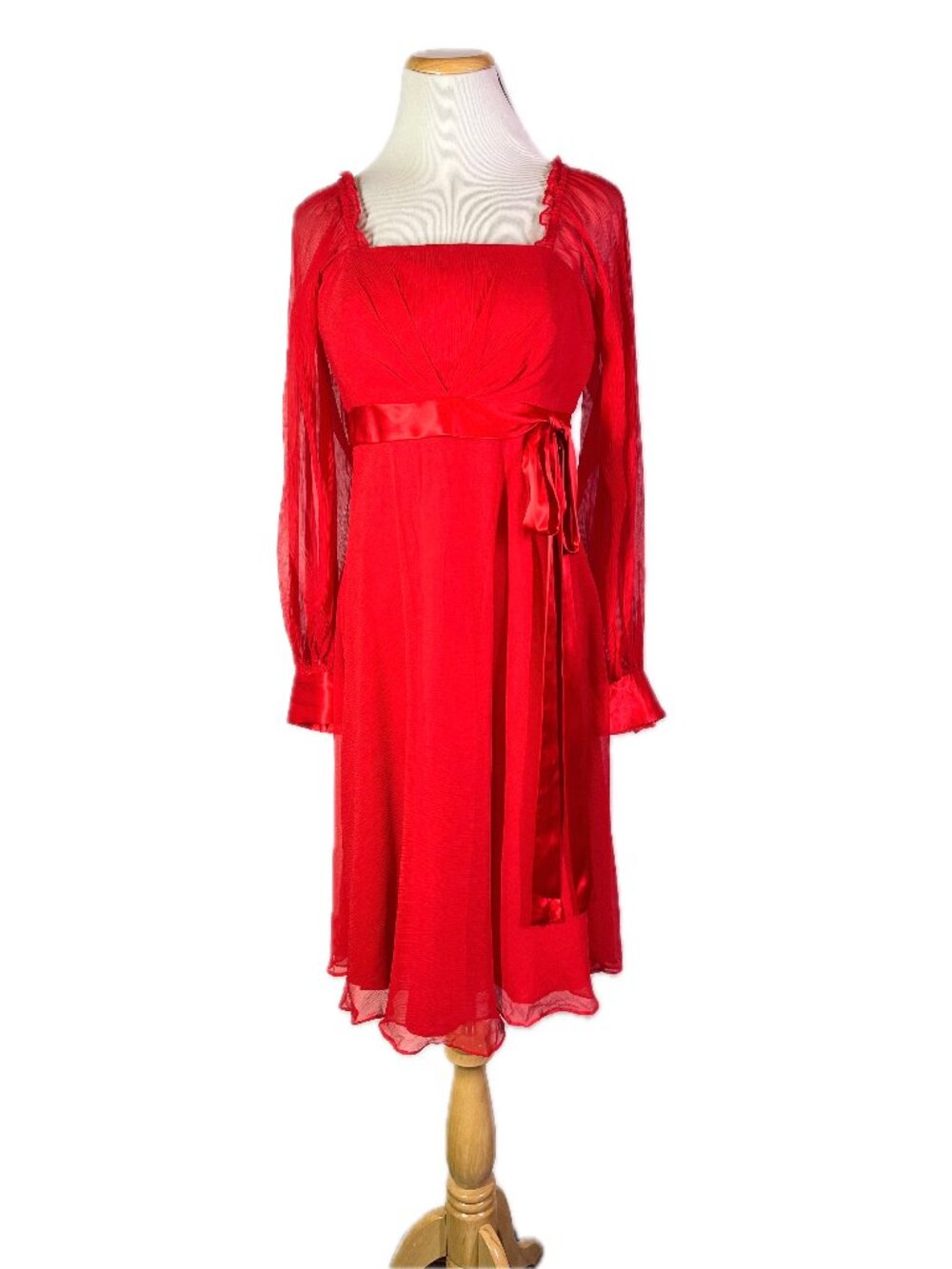 Barrie Pace Size 8 Red Silk Dress Long Sleeve High Waist